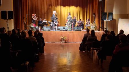 Žalostinke po razkriško, pesmi Vlada Žabota, zazvenele v razkriškem domu kulture 6